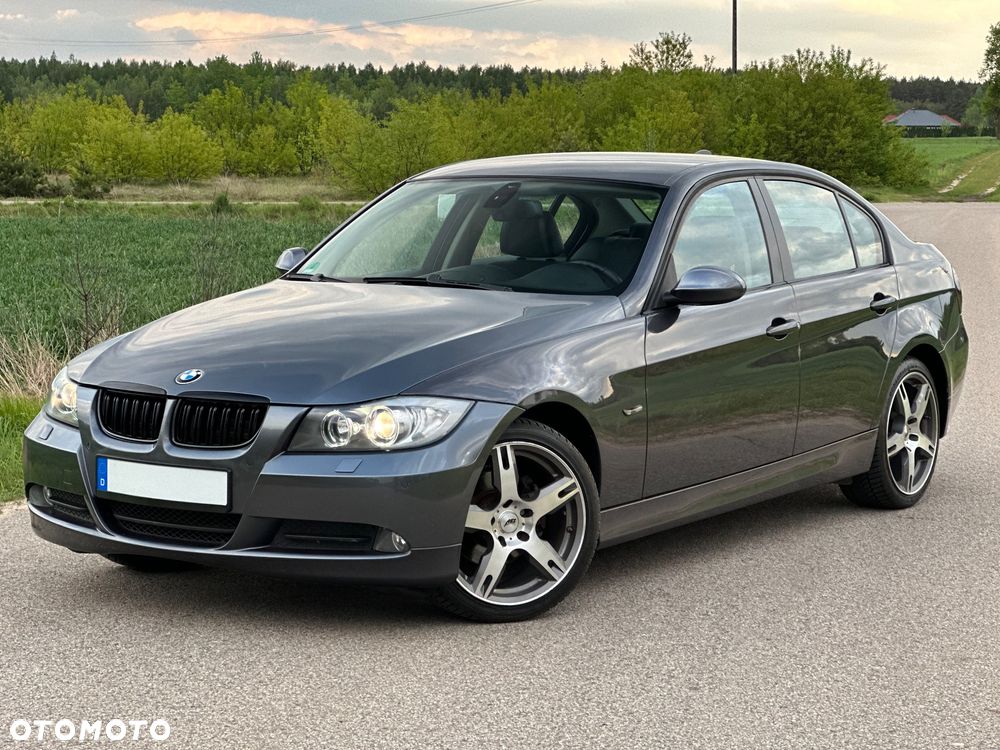 BMW Seria 3 318i - 39