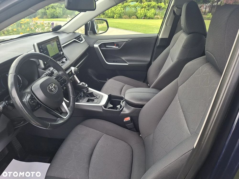 Toyota RAV4 - 16