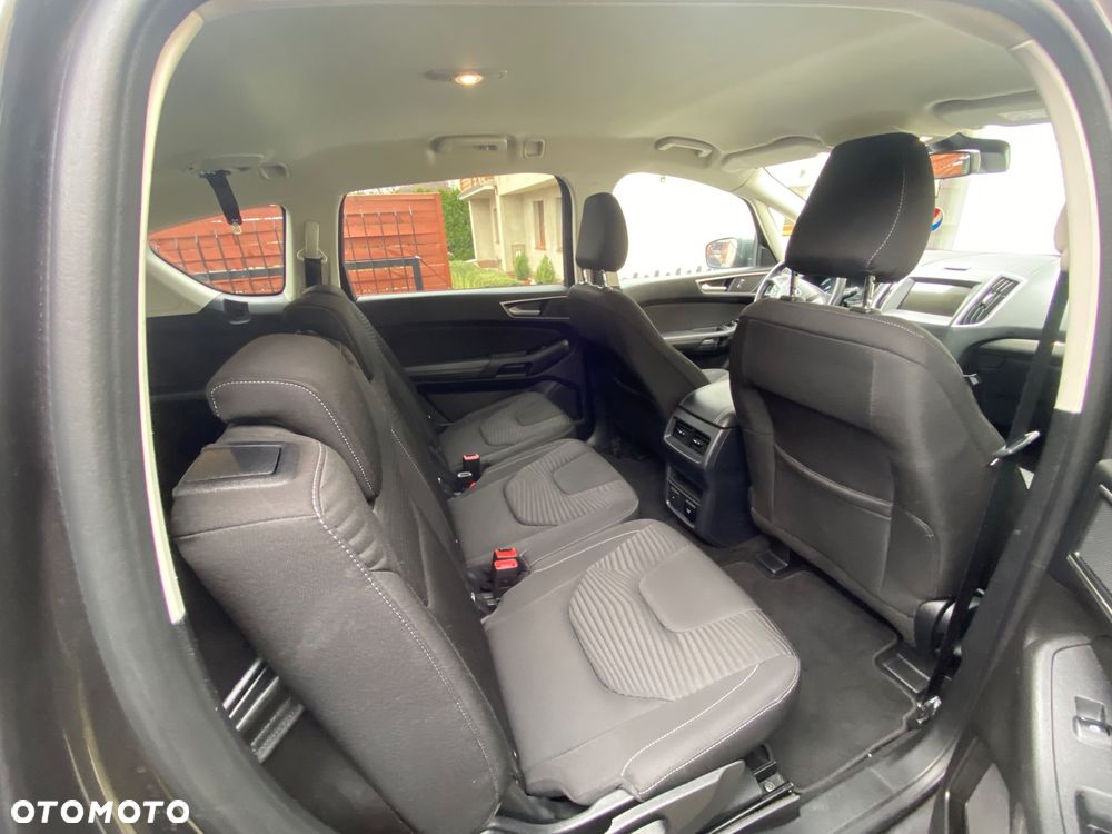 Ford S-Max - 18