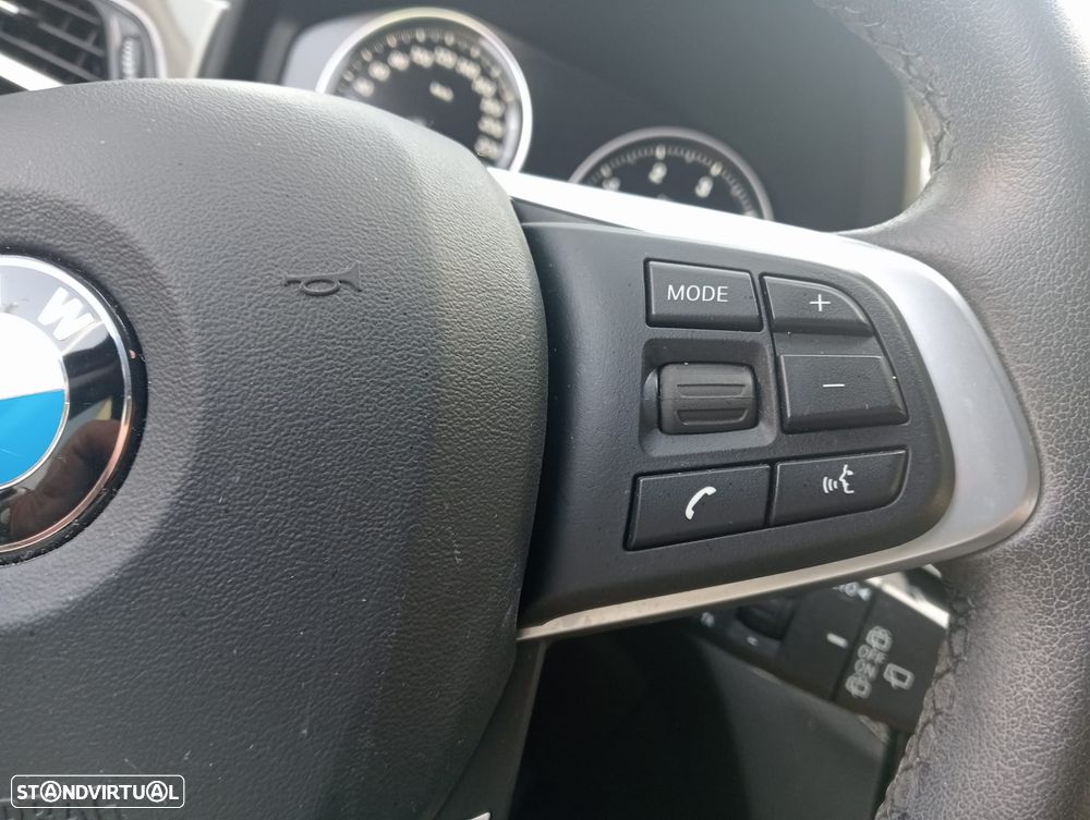 BMW X1 16 d sDrive Line Sport Auto - 11