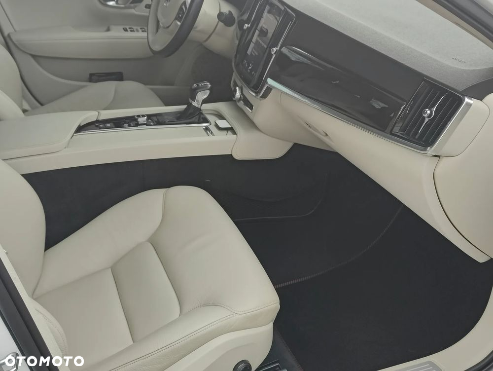 Volvo S90 T6 AWD Geartronic Momentum - 10