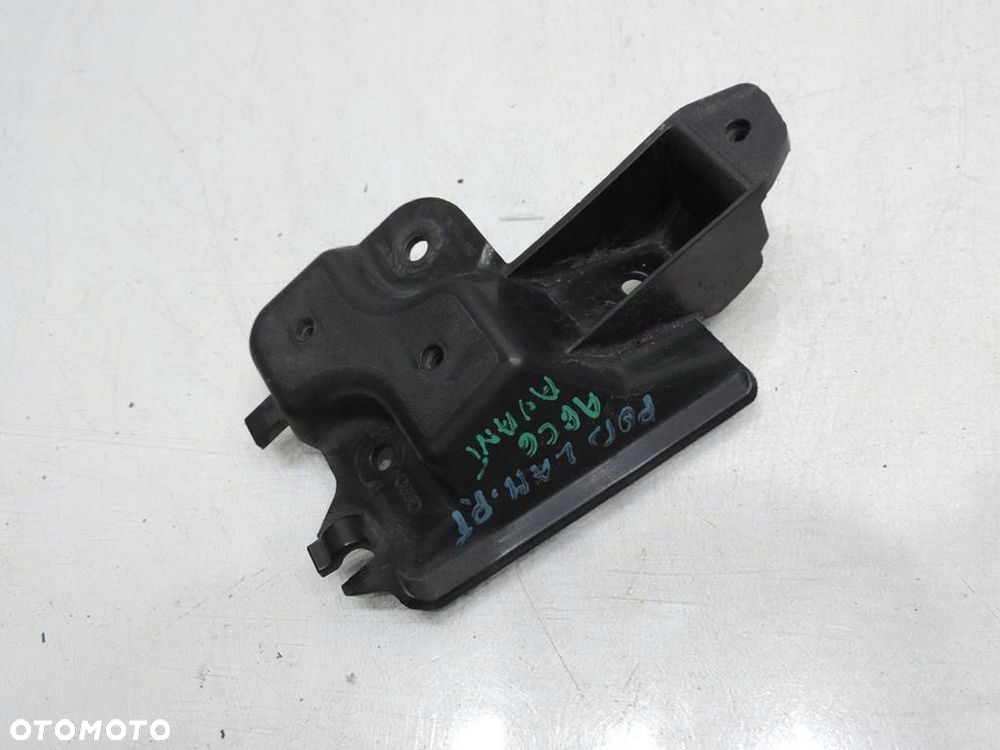 ŚLIZG MOCOWANIE LAMPY PRAWY TYŁ AUDI A6 C6 AVANT - 2