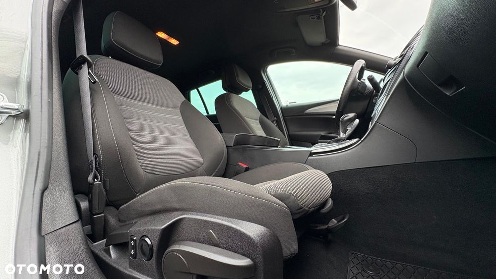 Opel Insignia 1.6 CDTI Sport - 13