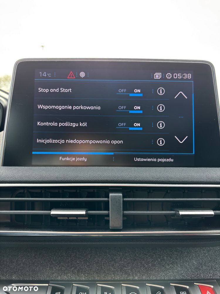 Peugeot 5008 2.0 BlueHDi Active 7os - 26