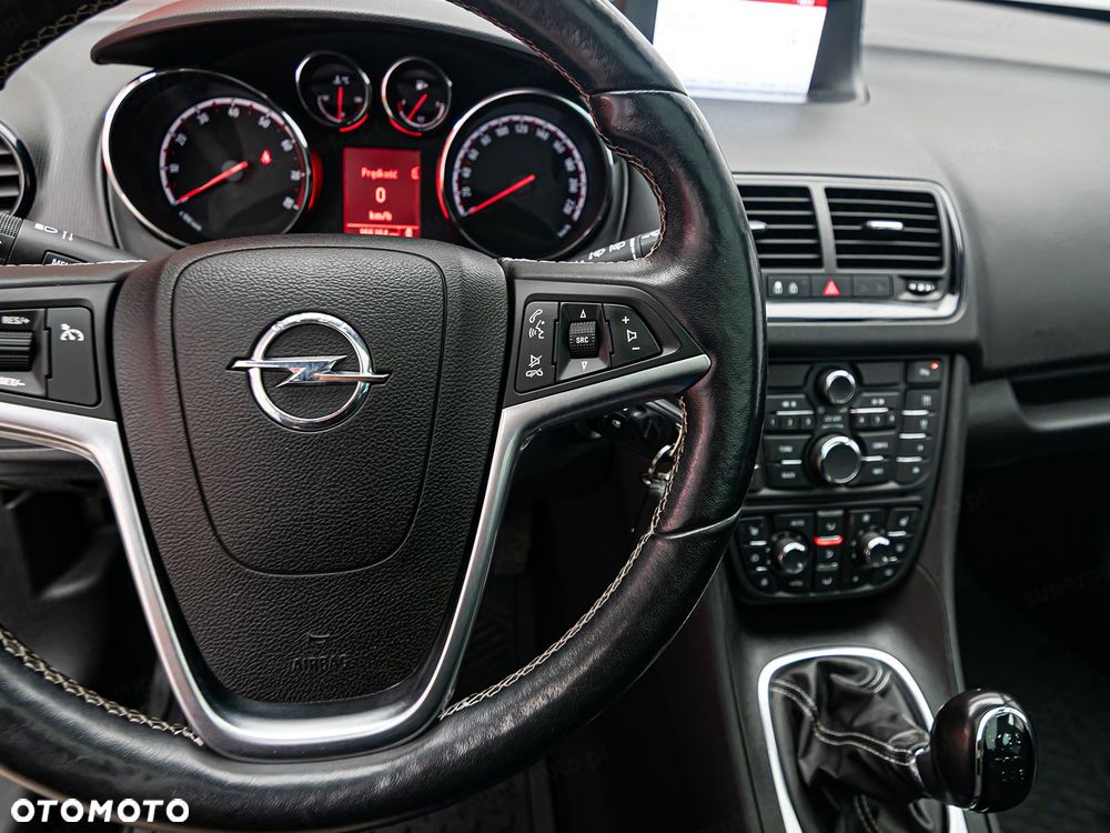 Opel Meriva 1.4 T Essentia - 17