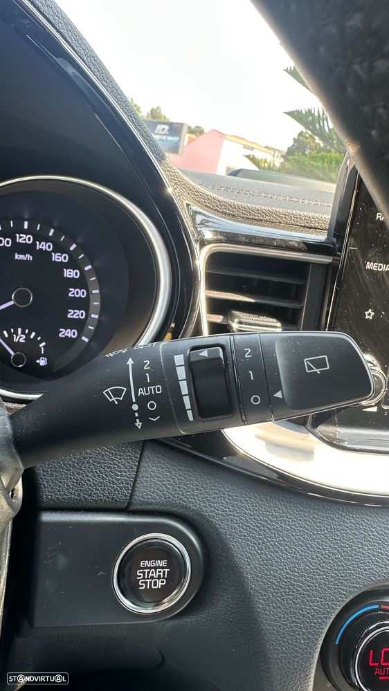 Kia XCeed 1.6 GDi PHEV Drive - 35