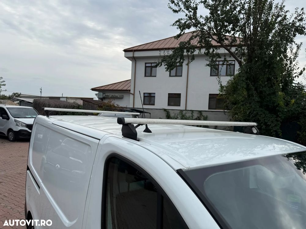 Opel Vivaro - 22