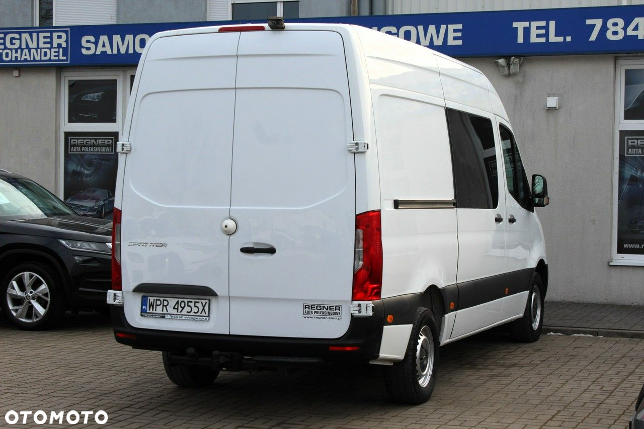 Mercedes-Benz Sprinter - 6
