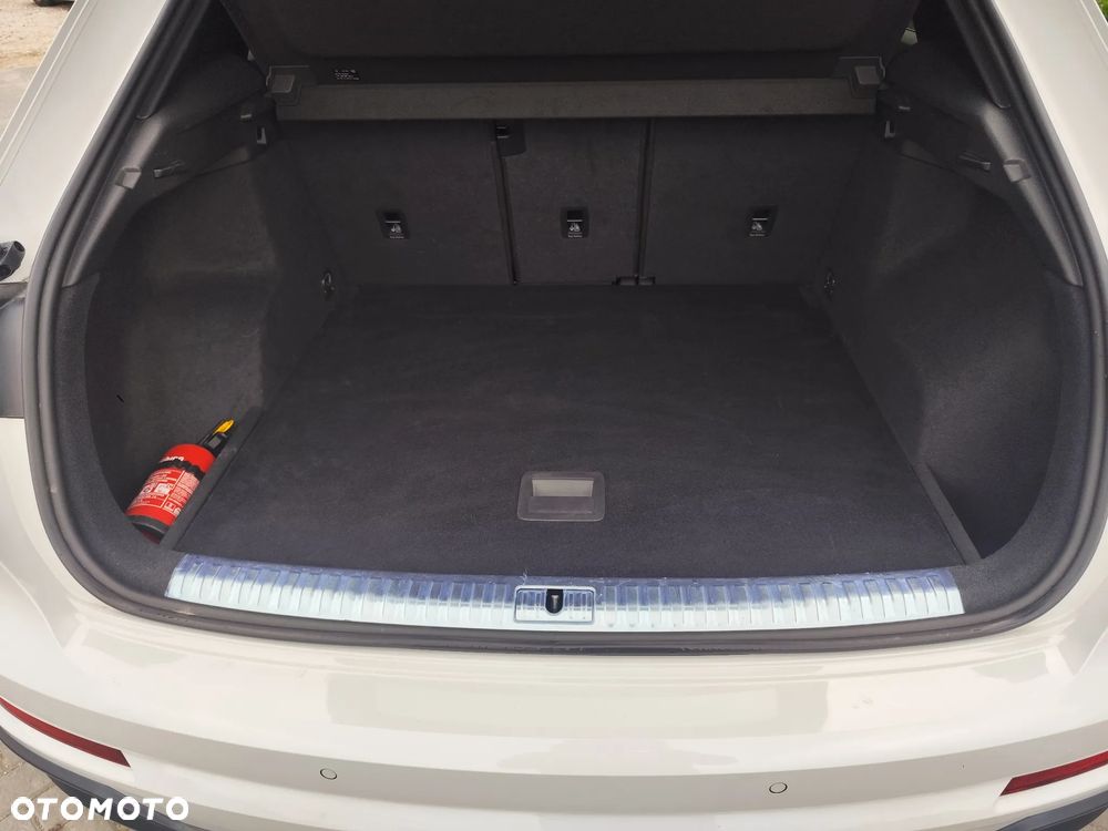 Audi Q3 45 TFSI Quattro S Line S tronic - 9