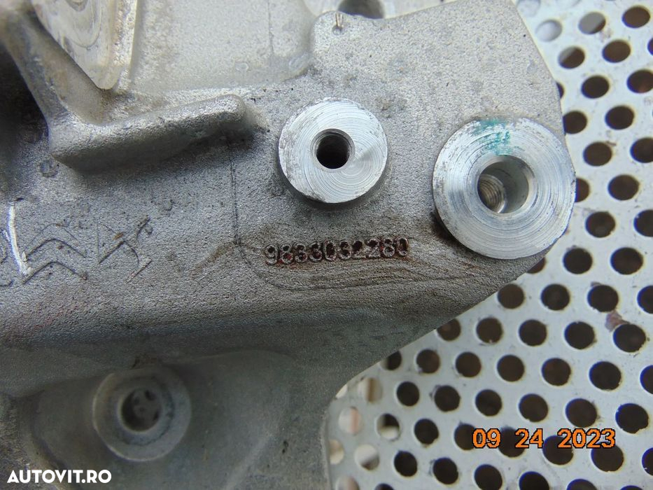 Suport compresor peugeot 1.6 hibrid DS Opel Citroen 308 3008 508 5008 - 2