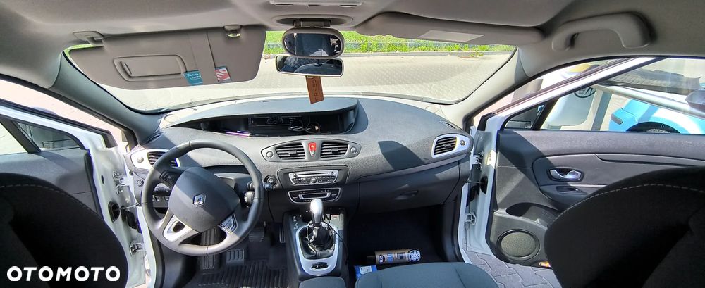 Renault Grand Scenic Gr 2.0 16V Privilege CVT - 9