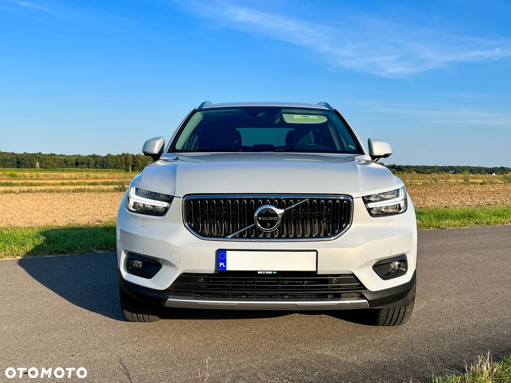 Volvo XC 40 T5 AWD Geartronic Momentum - 3