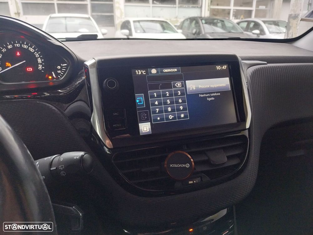 Peugeot 2008 1.6 e-HDi Allure - 7