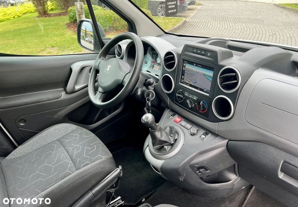 Peugeot Partner BlueHDi 100 Stop&Start Active - 19