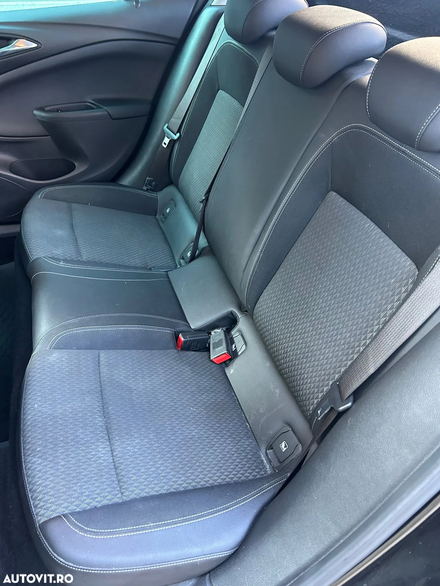 Opel Astra 1.4 Turbo Start/Stop Innovation - 24