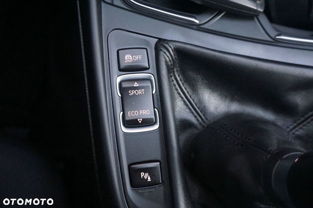 BMW Seria 1 116i M Sport - 14