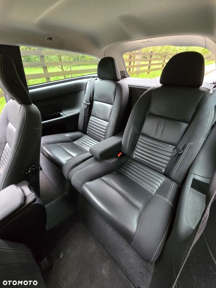 Volvo C30 D2 DRIVe R-Design - 23