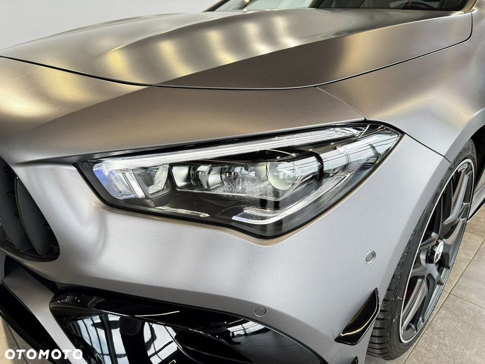 Mercedes-Benz CLA - 11