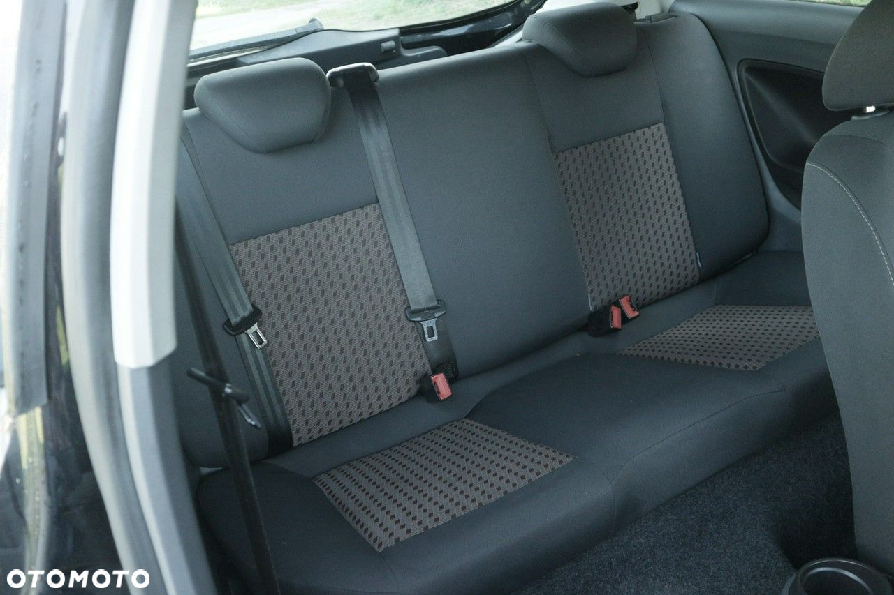 Seat Ibiza 1.2 12V Amaro - 33
