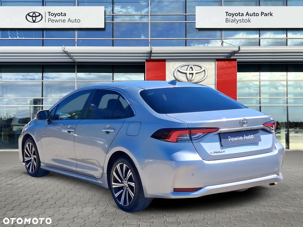 Toyota Corolla - 3