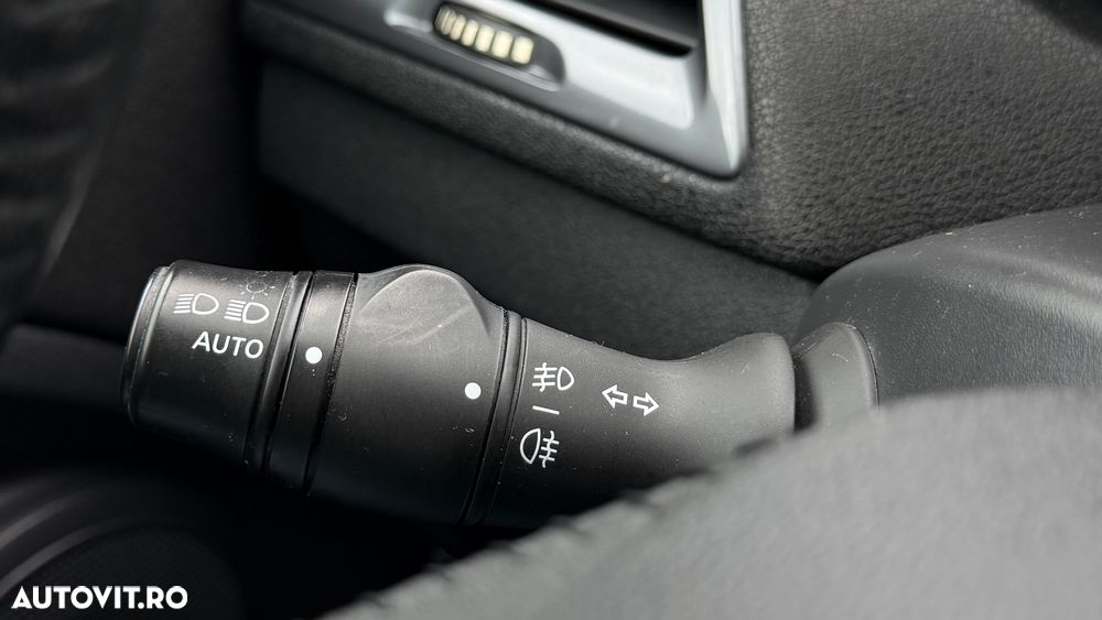 Renault Megane ENERGY dCi 110 BUSINESS - 14