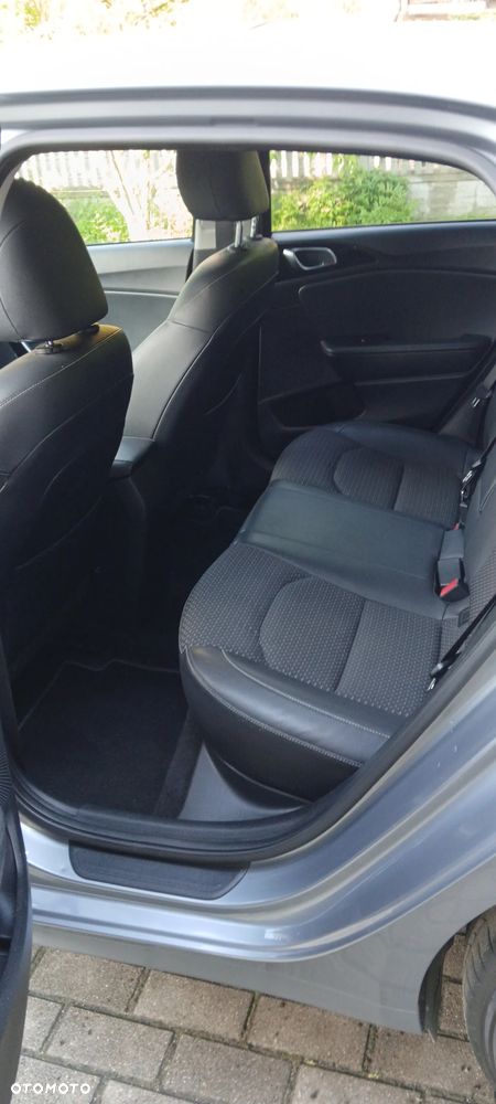 Kia Ceed 1.6 CRDi SCR L Business Line - 13