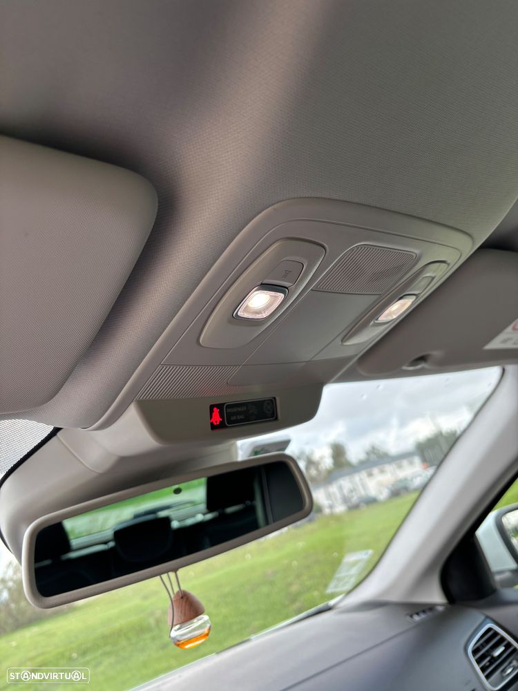 Renault Mégane TCe 140 GPF BOSE EDITION - 26