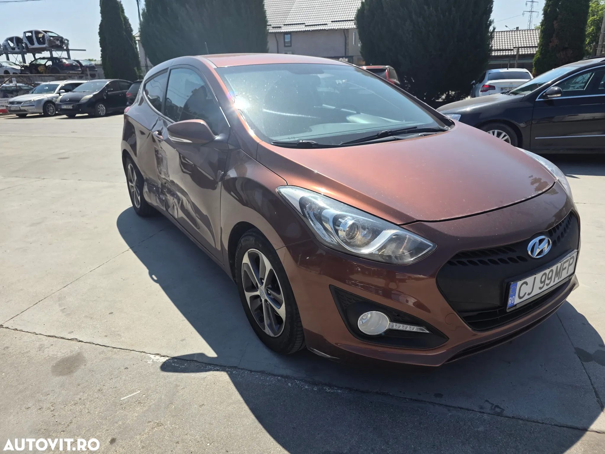Hyundai i30 1.6 CRDI Exclusive Heat+ - 3