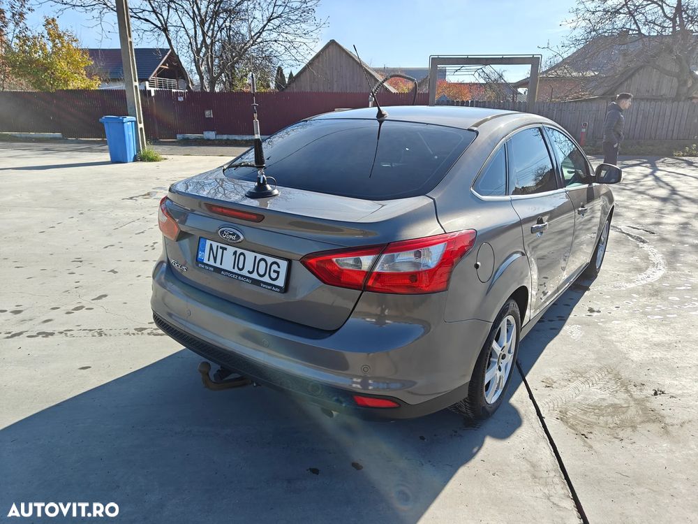 Ford Focus 1.6 Ecoboost Start Stop Titanium - 4