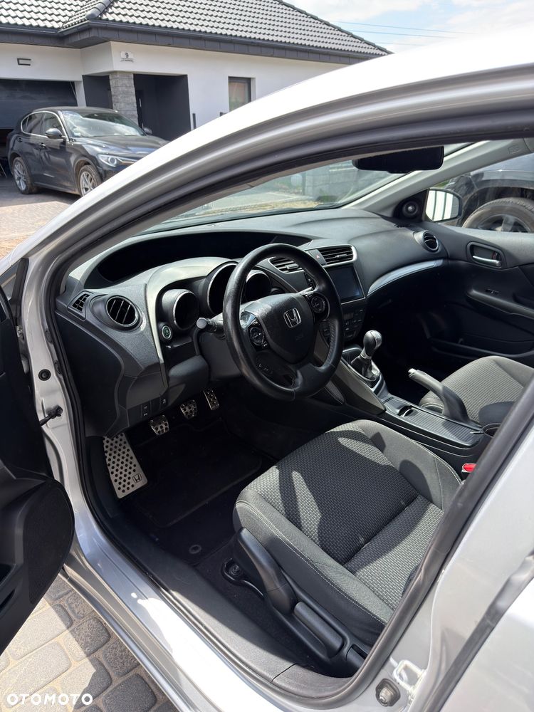 Honda Civic 1.8 Lifestyle (Honda Connect+) - 7