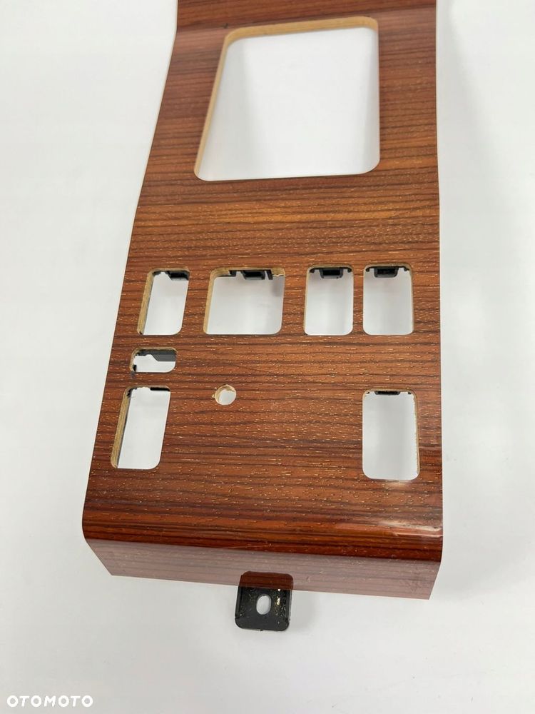 DREWNO PANEL DEKOR WYBIERAKA LEWARKA BIEGÓW TUNEL MERCEDES W124 1246830700 - 2