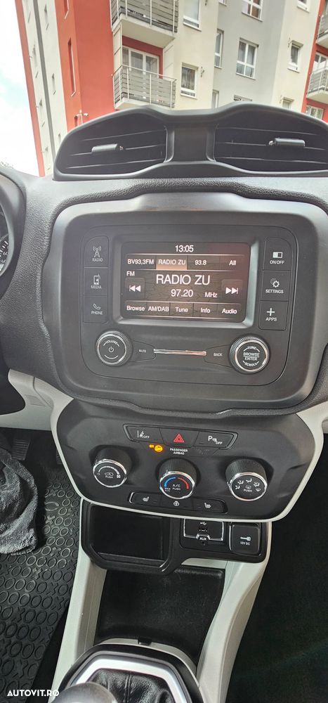 Jeep Renegade 1.0 Turbo 4x2 M6 Limited - 2
