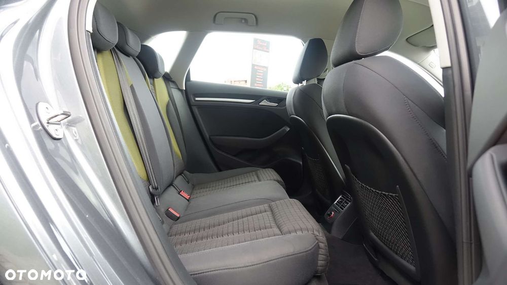 Audi A3 Sportback - 26