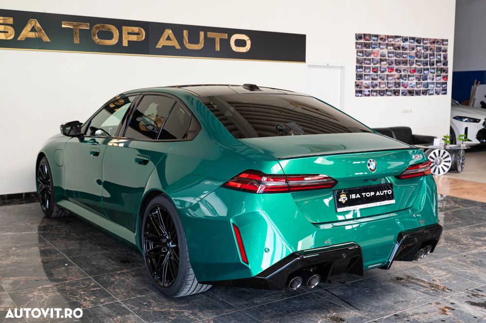 BMW M5 xDrive - 37
