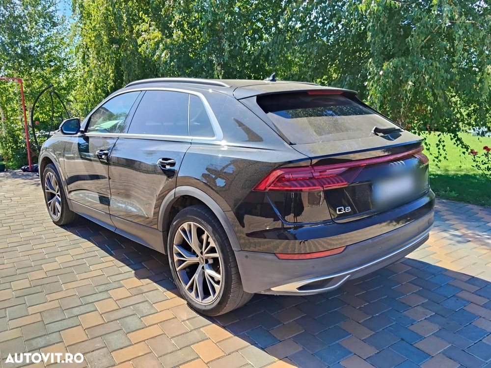 Audi Q8 55 TFSI quattro Tiptronic MHEV - 2
