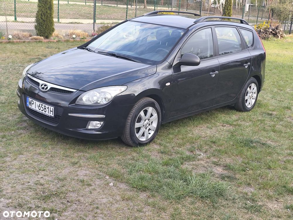 Hyundai i30 i30cw 1.4 Edition Plus - 1