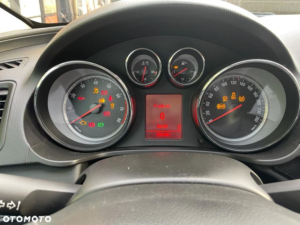 Opel Insignia 2.0 Turbo - 5