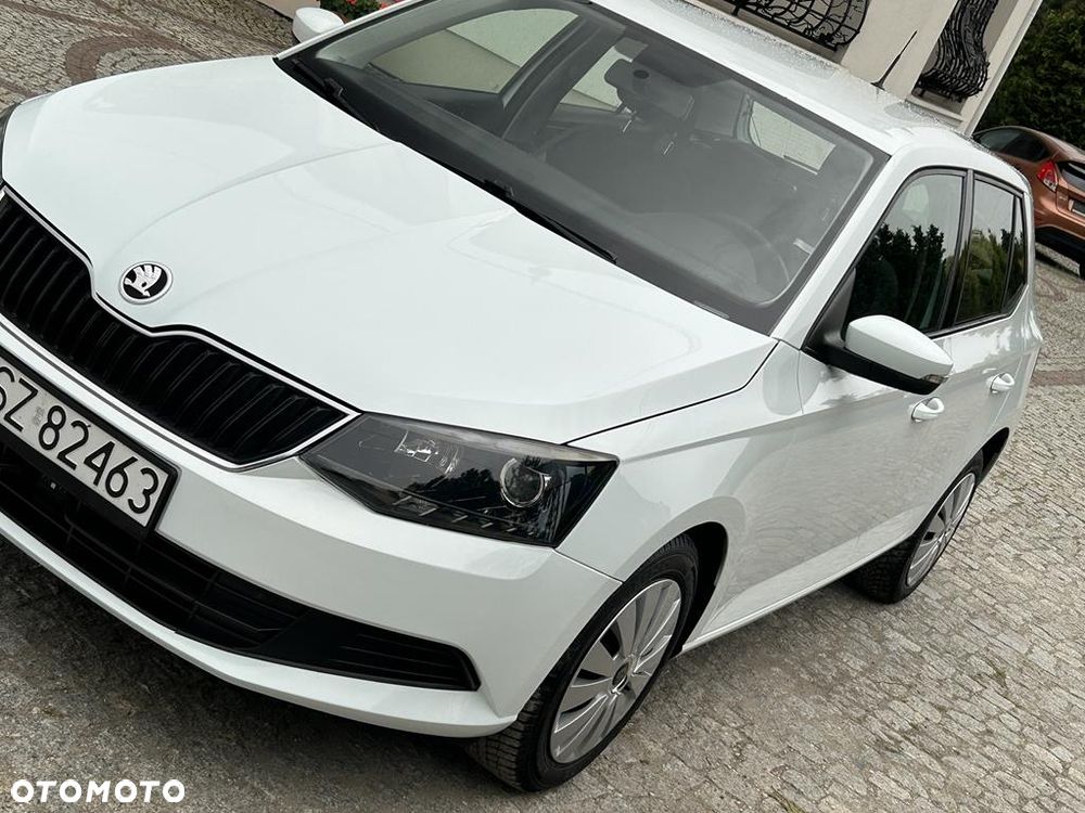 Skoda Fabia - 22