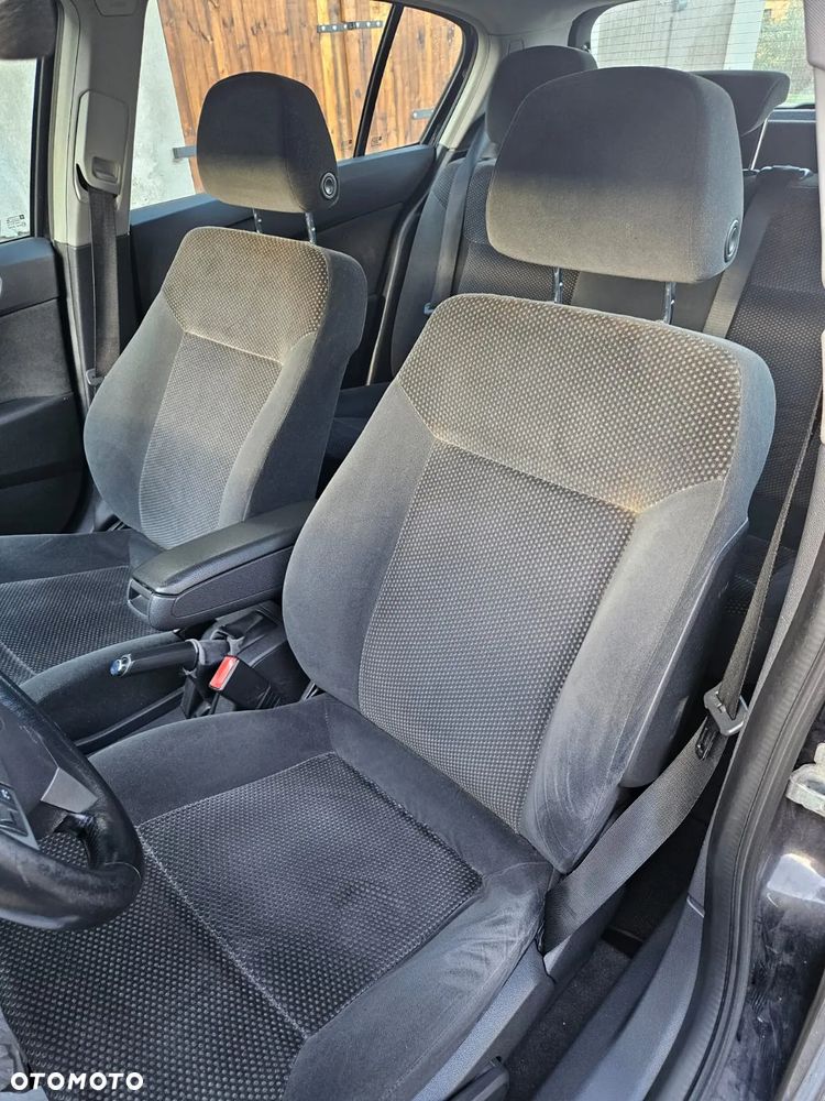 Opel Astra 1.8 Edition Plus - 18