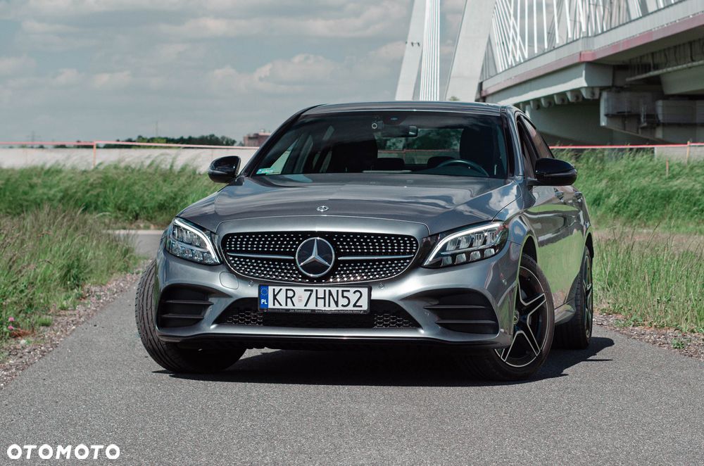 Mercedes-Benz Klasa C 200 9G-TRONIC - 12