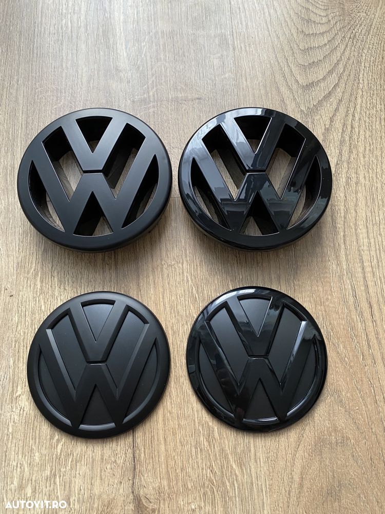 Emblema Embleme Semn Logo Negru Grila Bara Fata Haion Spate Vw Golf 5 - 6