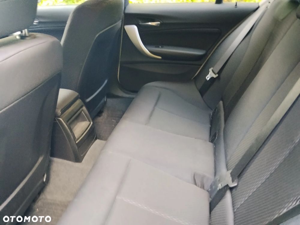 BMW Seria 1 - 13