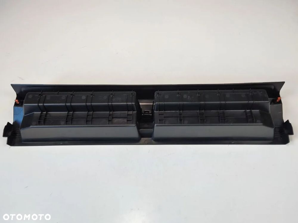 TOYTA COROLLA E21 Kom 1.8h Schowek Bagażnika - 6
