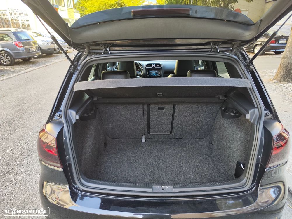 VW Golf 2.0 GTI DSG - 18