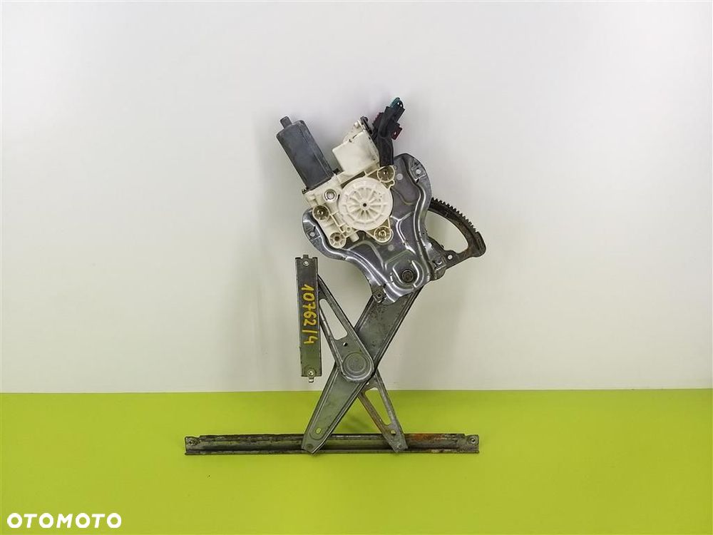 Podnośnik szyby przód lewy Toyota Avensis  II T25  BROSE 2003-2006R - 3