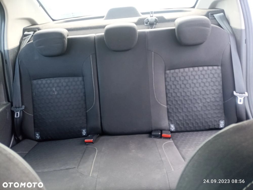 Dacia Logan MCV 1.2 16V Access - 12