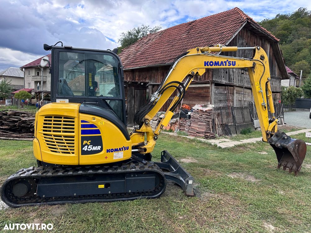 Komatsu PC45MR-5 - 1