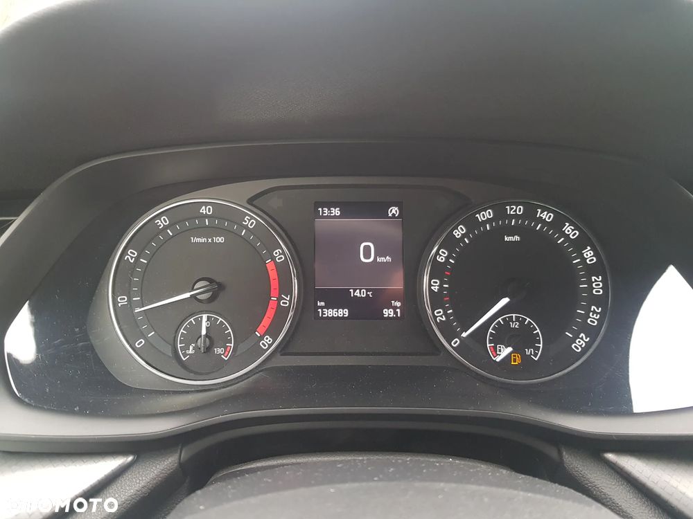 Skoda Octavia 1.5 TSI ACT Style - 19