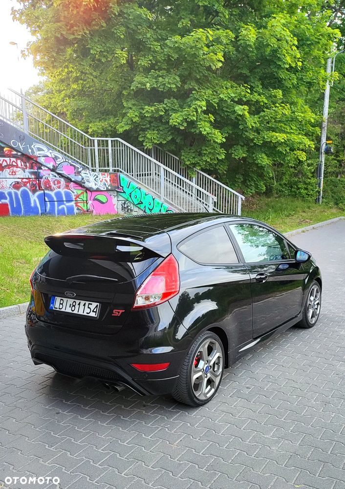 Ford Fiesta 1.6 EcoBoost ST - 3