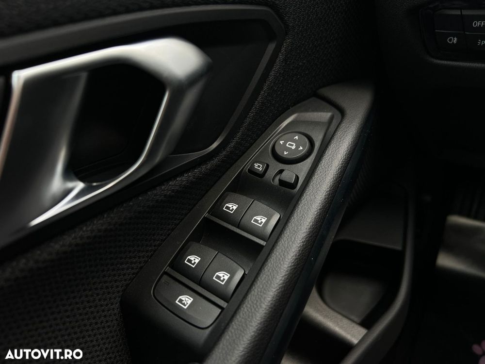 BMW Seria 3 - 34